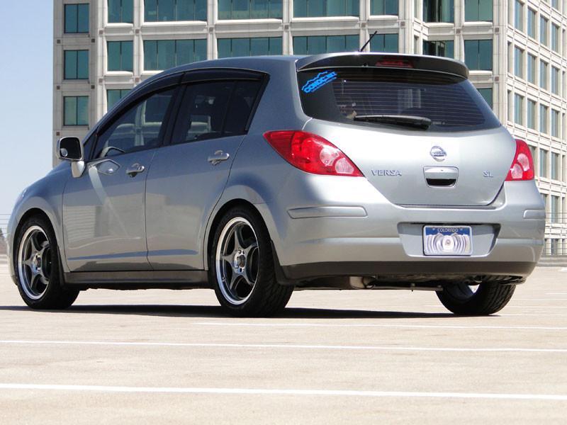 2006-2012 NISSAN VERSA SEPARATE STYLE REAR - Fortune Auto Coilovers